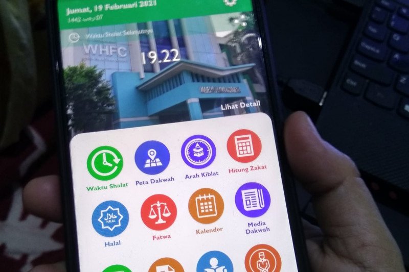 5 Rekomendasi Aplikasi Halal MUI yang Bisa Diunduh di Smartphone