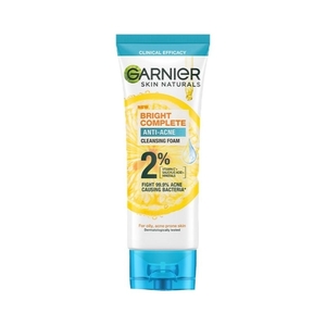 Garnier Skin Naturals Bright Complete Anti-Acne Cleansing Foam