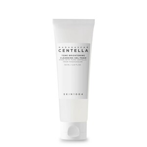 Skin1004 Madagascar Centella Tone Brightening Cleansing Gel Foam