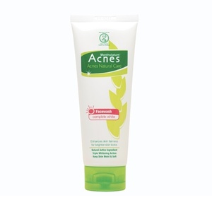 Mentholatum Acnes Acnes Natural Care Complete White Face Wash