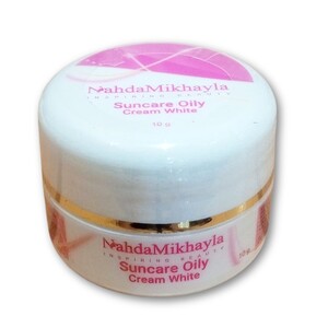 Nahdamikhayla Inspiring Beauty Suncare Oily Cream White