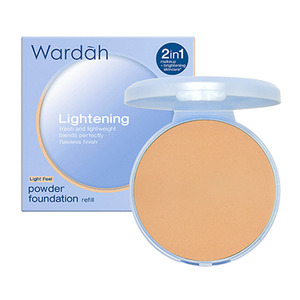 Wardah Lightening Powder Foundation Light Feel 02 Pink Beige (31C)